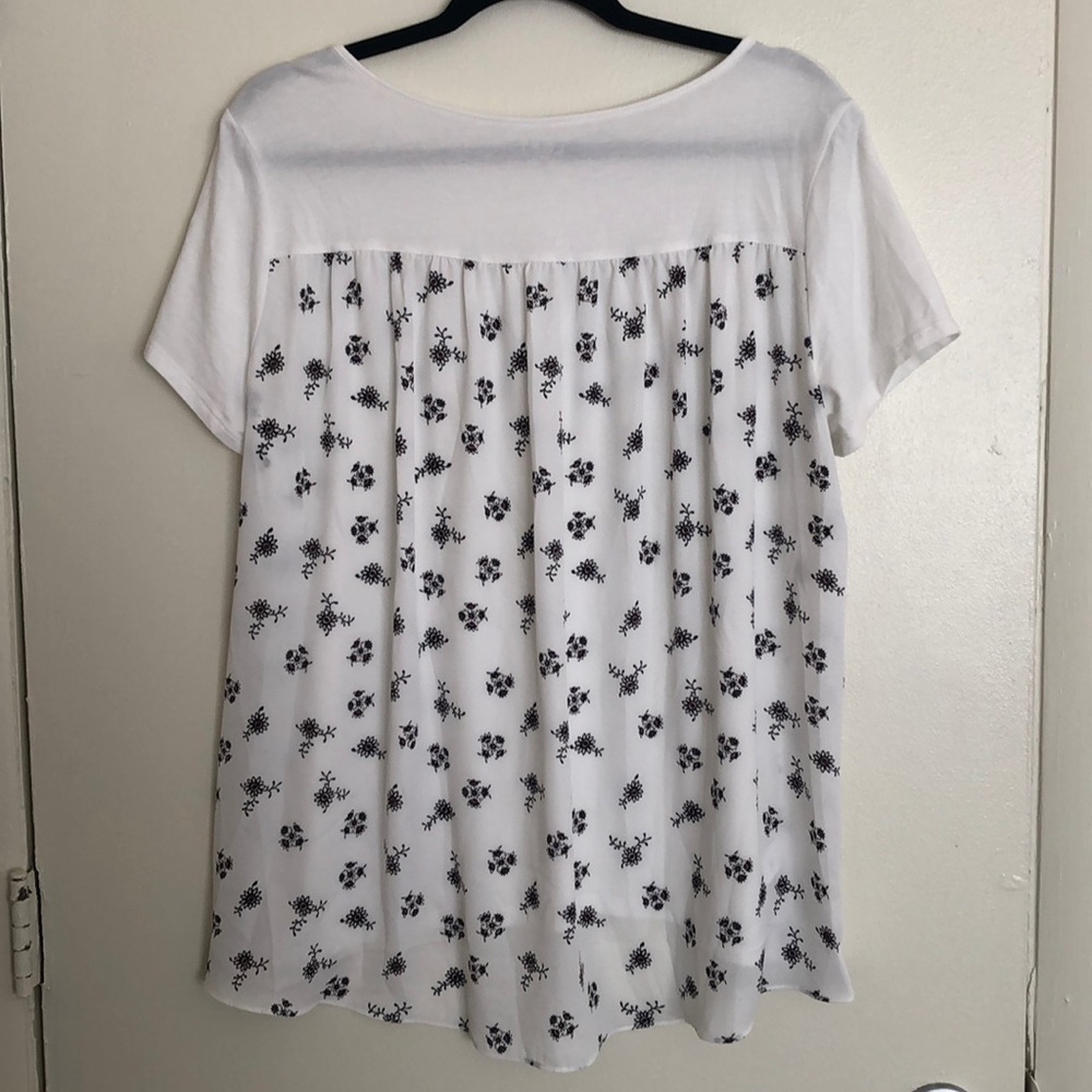 Loft Tee - Picture 2 of 3